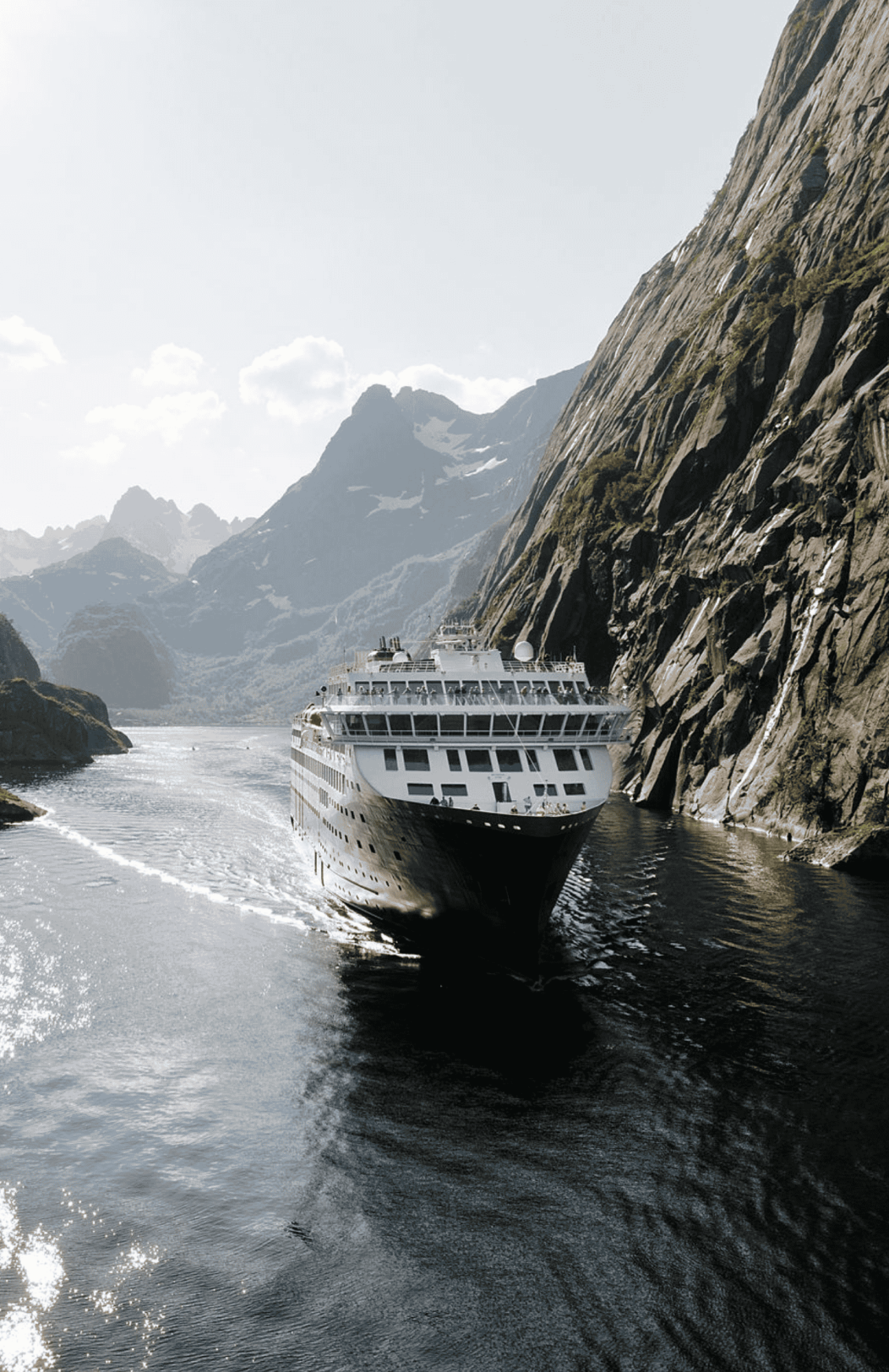 Havila Voyages: Coastal Cruise Southbound