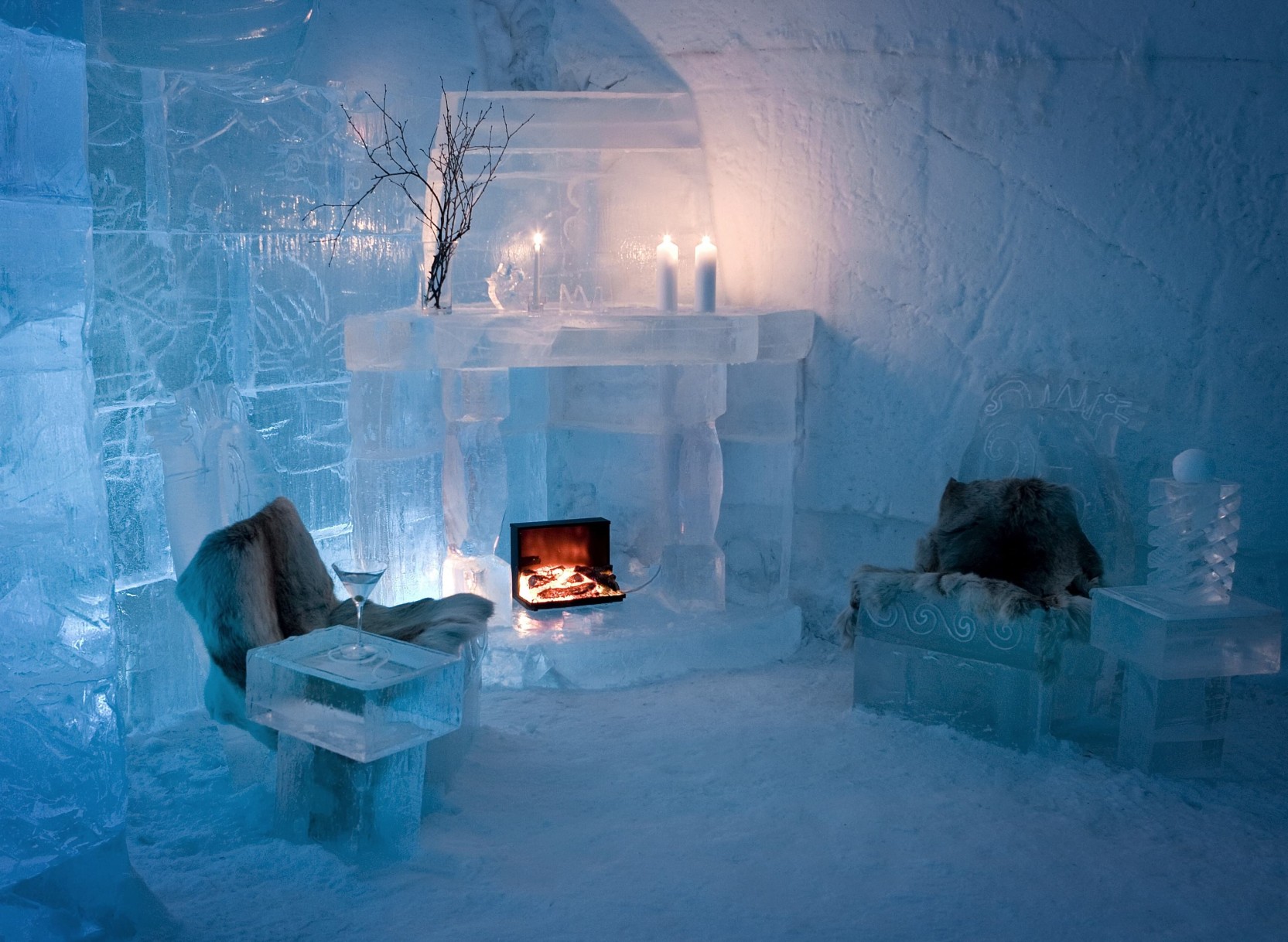 Alta Ice Hotel & Northern Lights Break