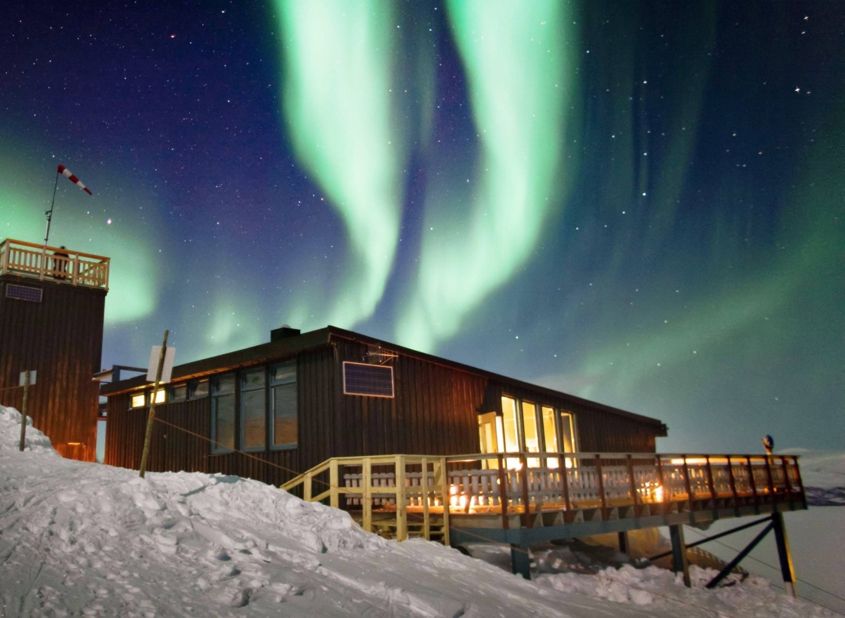 Northern Lights & Ice Hotel Break