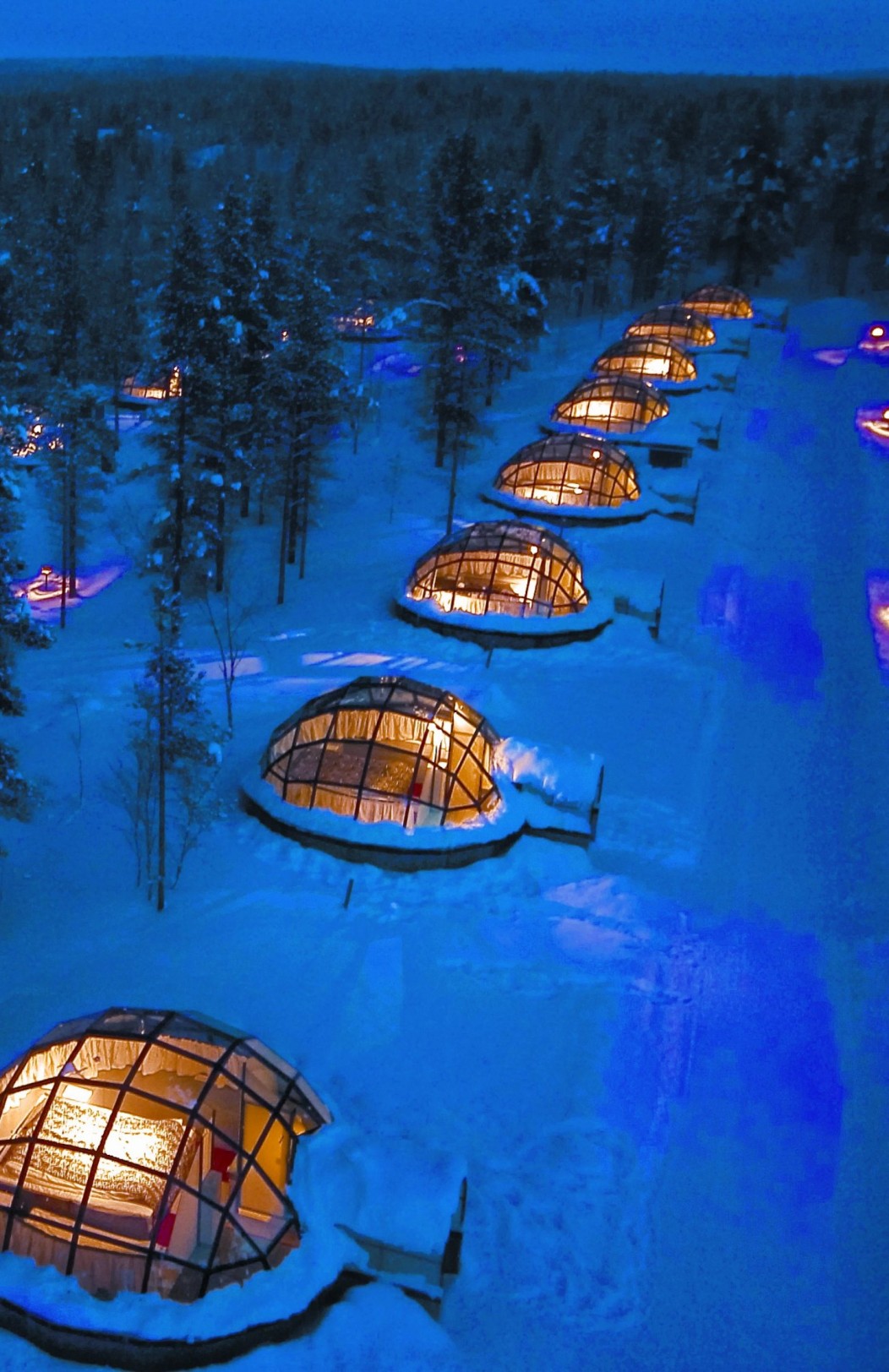 Kakslauttanen Glass Igloo Break