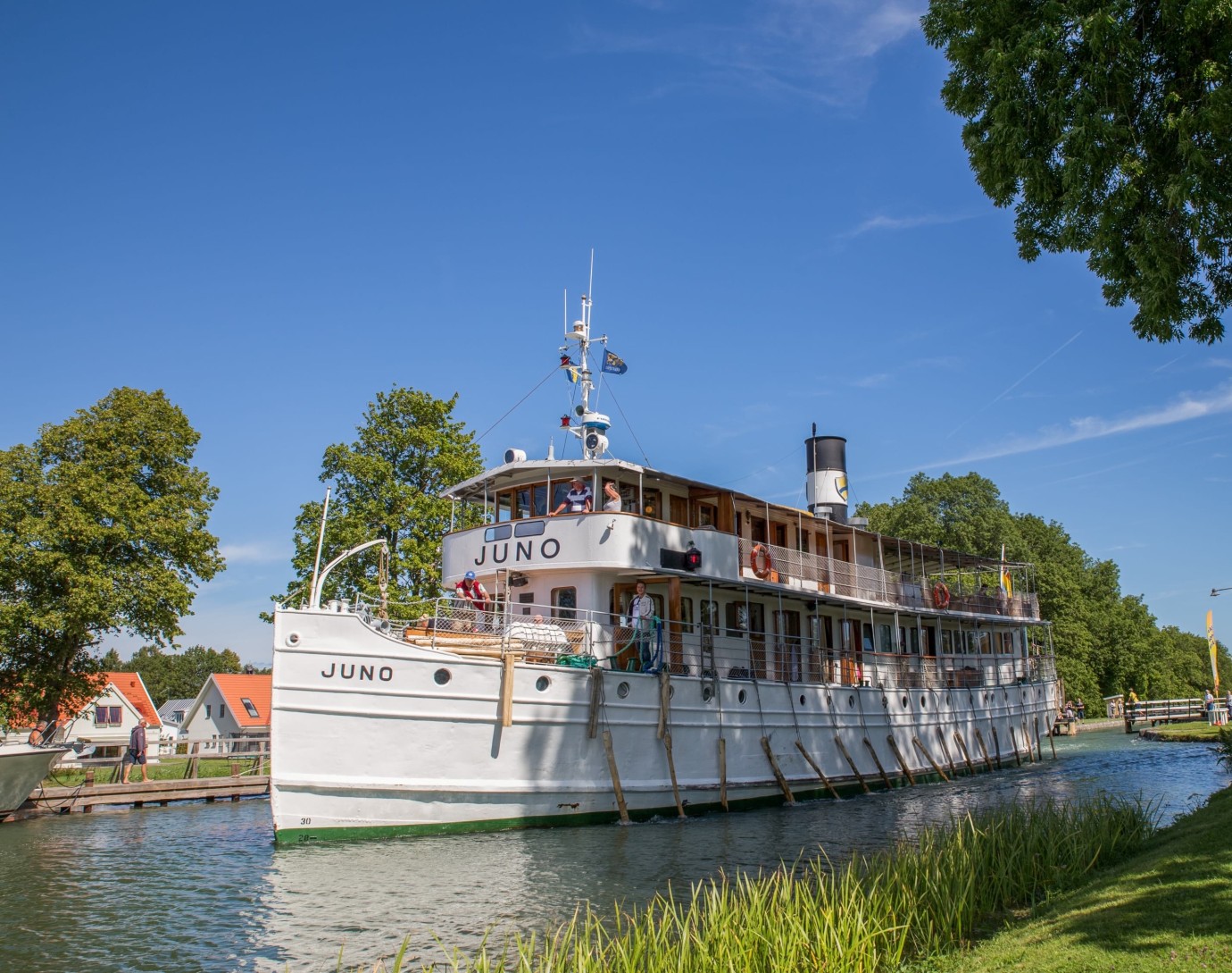 M/S Juno - bridge deck cabin